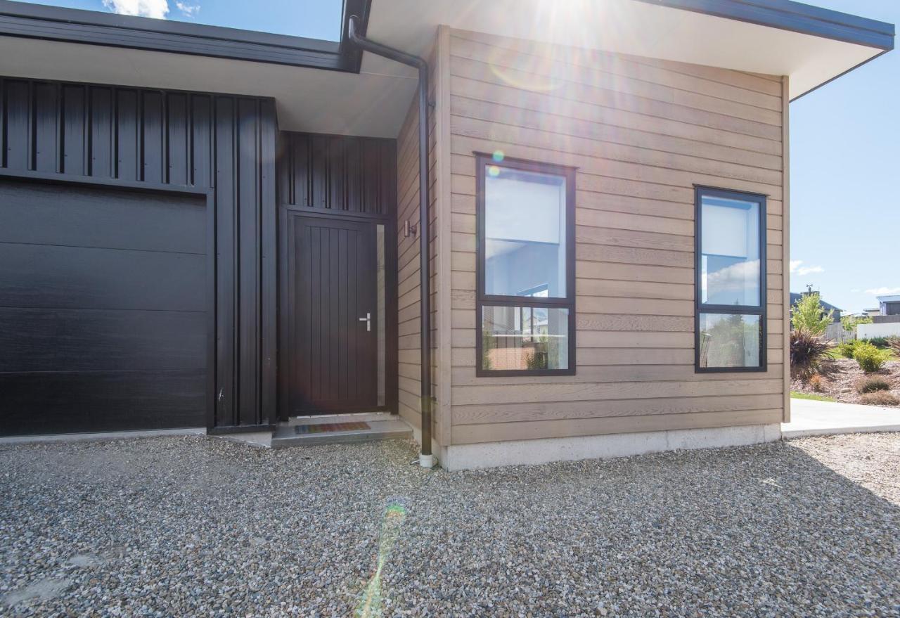 Simply Stunning Villa Wanaka Exterior photo